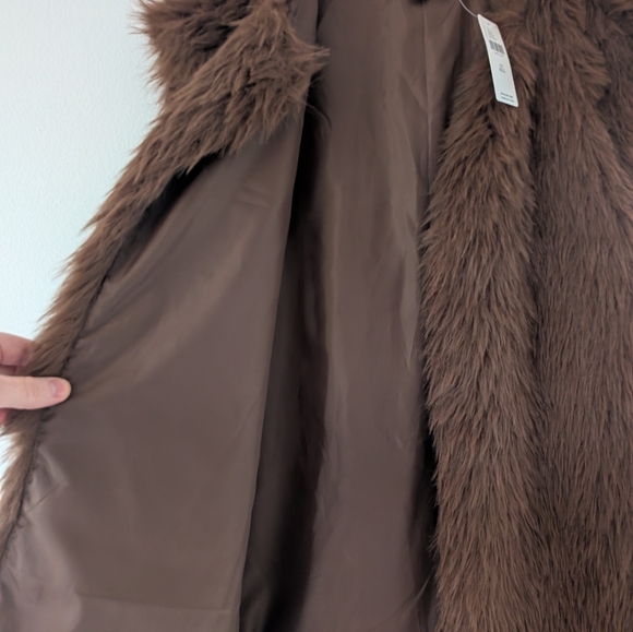 NWT! Anthropologie Faux Fur Midi Vest In Brown - Picture 8 of 10